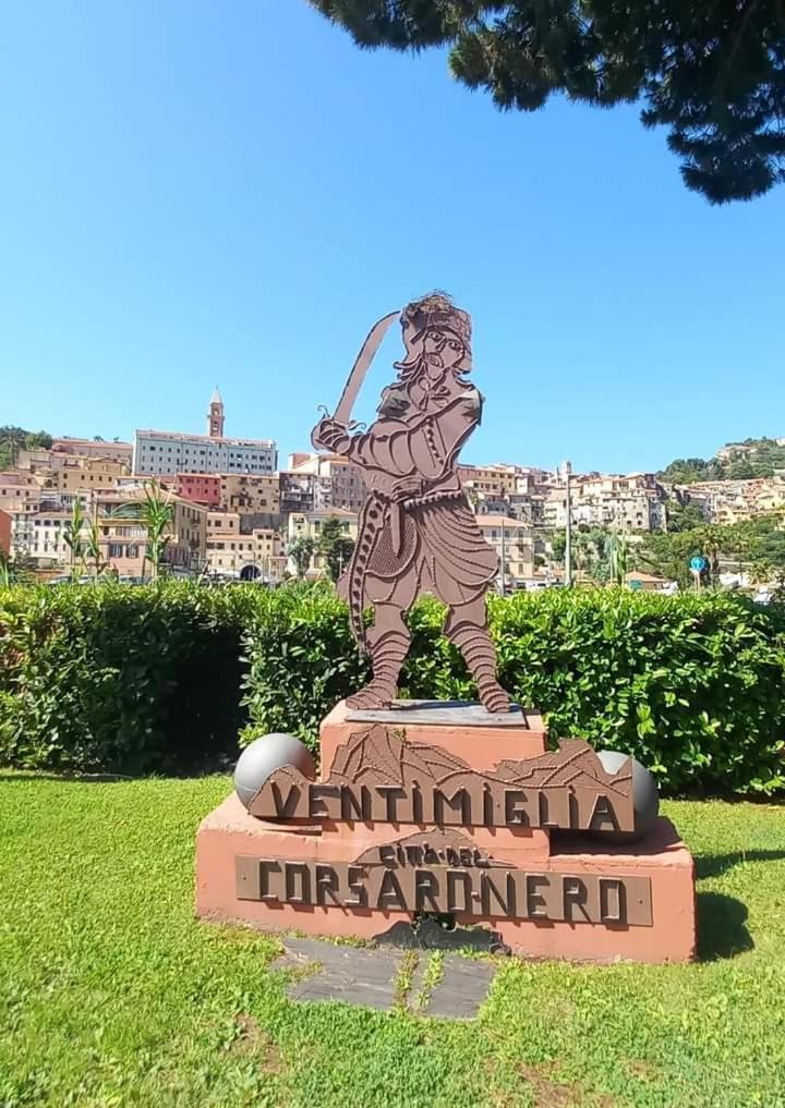 Casa Eden Apartment Ventimiglia Luaran gambar